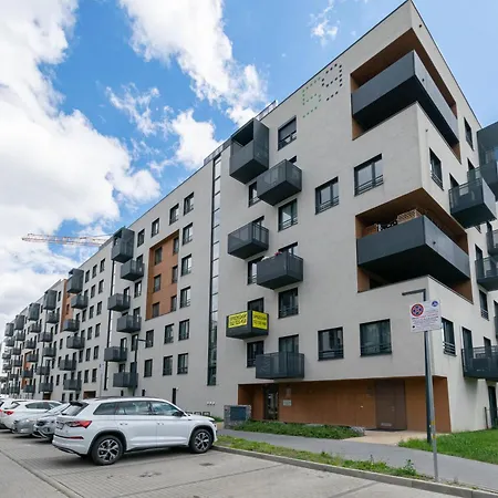 Harmony Apartment Ceglana - Free Parking - Self Check-In Katovice Exteriér fotografie